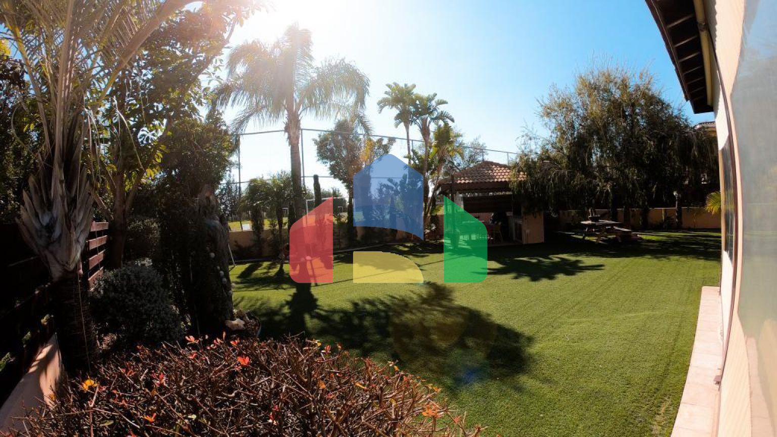 Продаж - Вілла 550 m² В Лимассоле