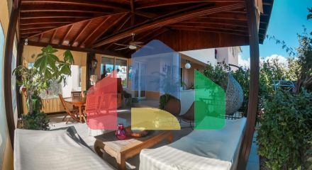 Продаж - Вілла 550 m² В Лимассоле