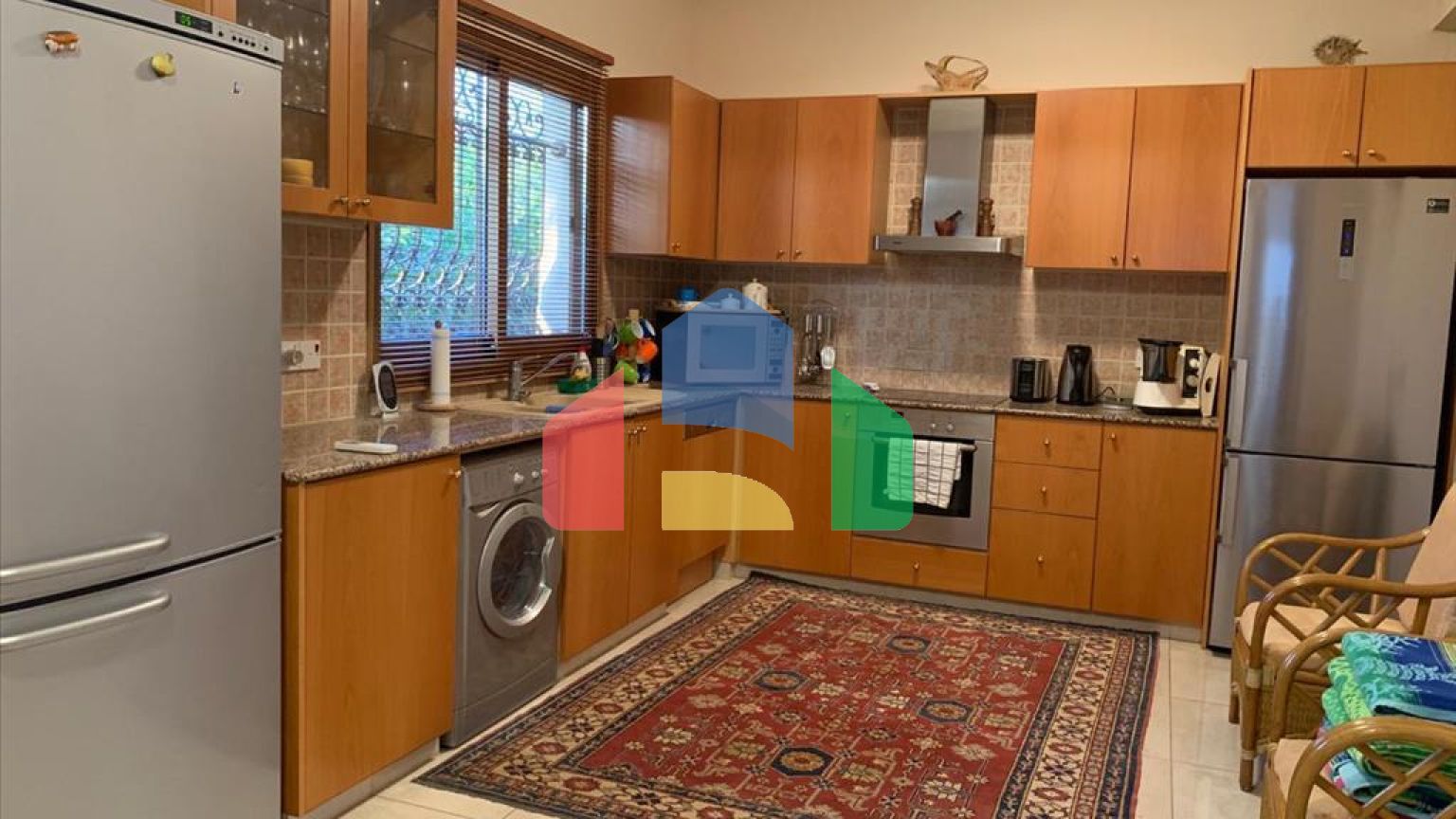 Продаж - Вілла 220 m² В Лимассоле