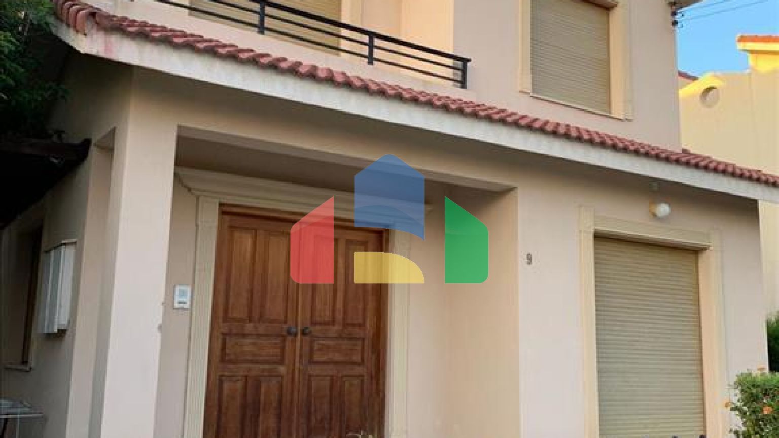 Продаж - Вілла 220 m² В Лимассоле