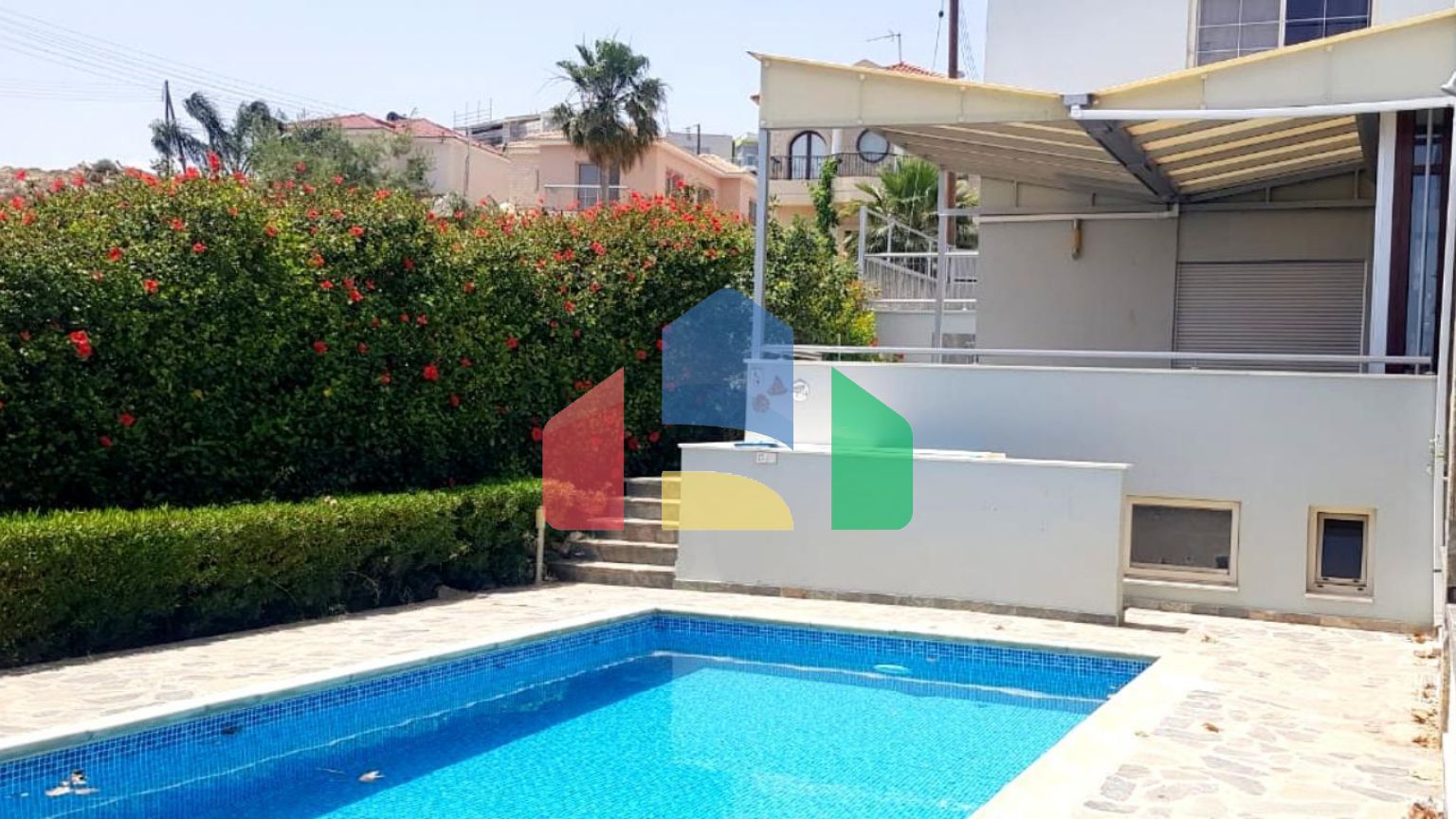 Продаж - Вілла 350 m² В Лимассоле