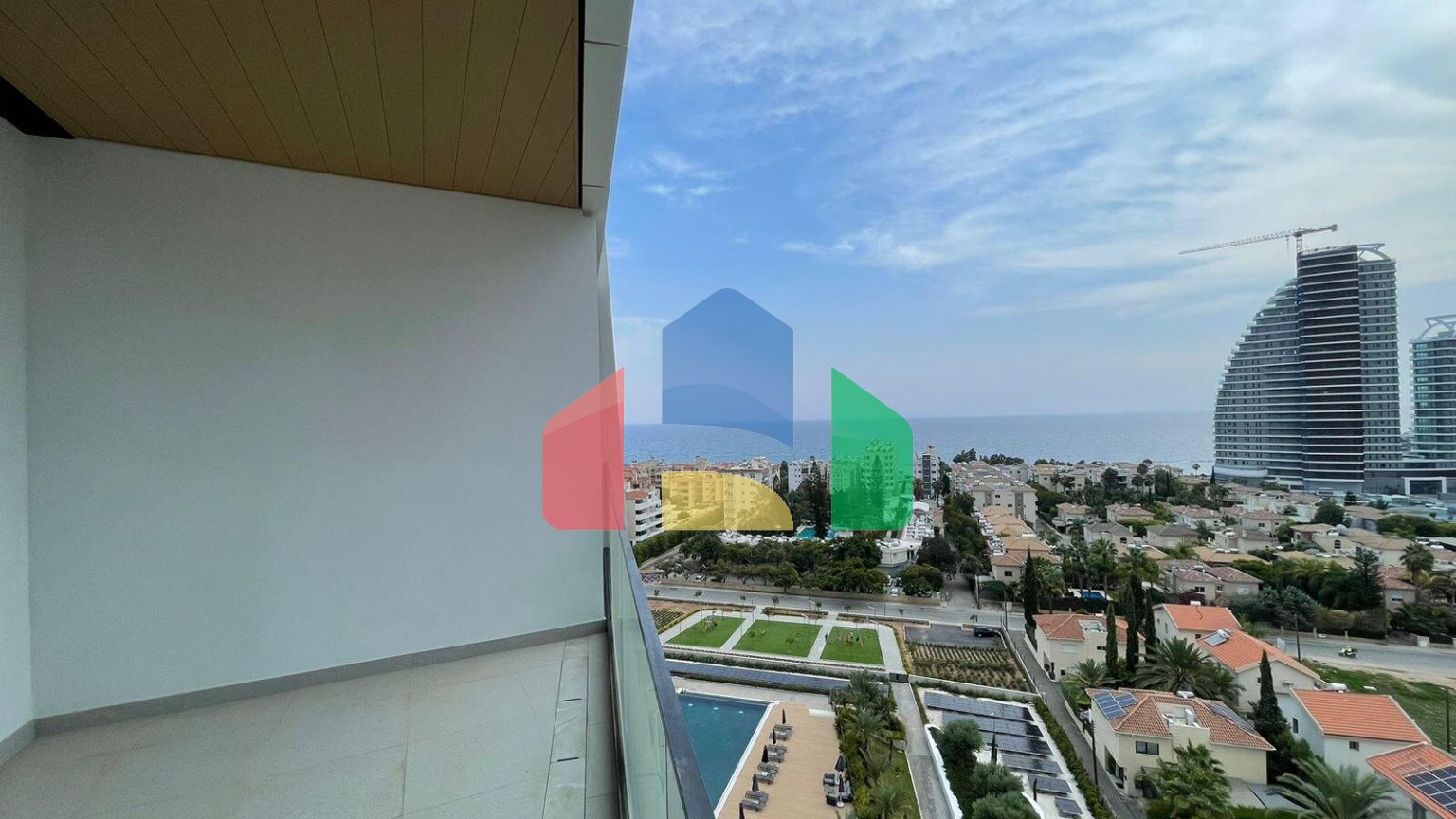 Продаж - Квартира 97 m² В Лимассоле