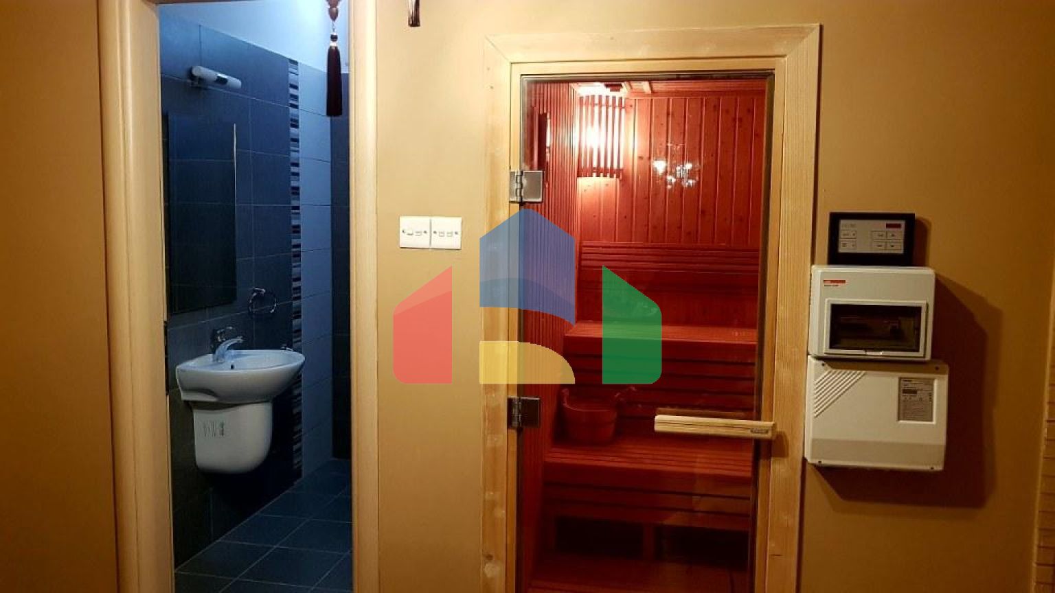 Продаж - Вілла 450 m² В Лимассоле