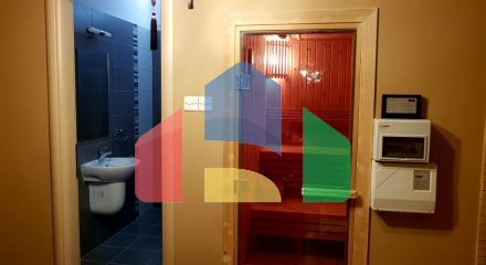 Продаж - Вілла 450 m² В Лимассоле