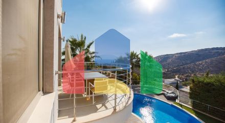 Продаж - Вілла 400 m² В Лимассоле