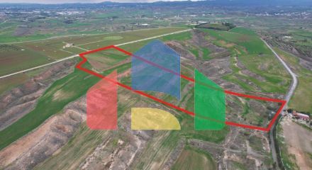 Продаж - Земельна ділянка 45659 m² В Лимассоле