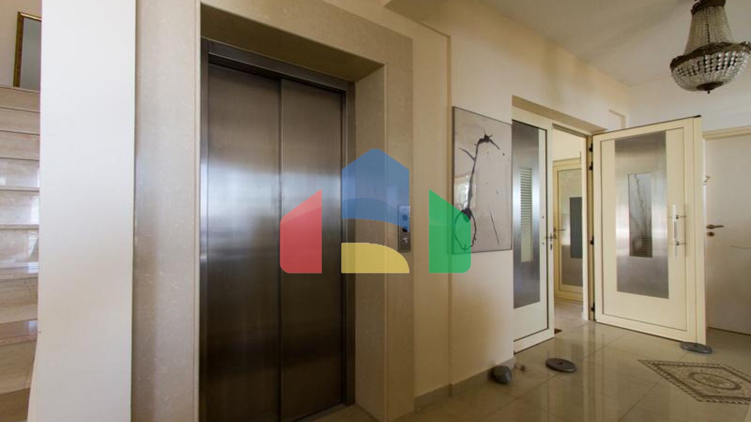 Продаж - Вілла 500 m² В Лимассоле