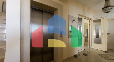 Продаж - Вілла 500 m² В Лимассоле