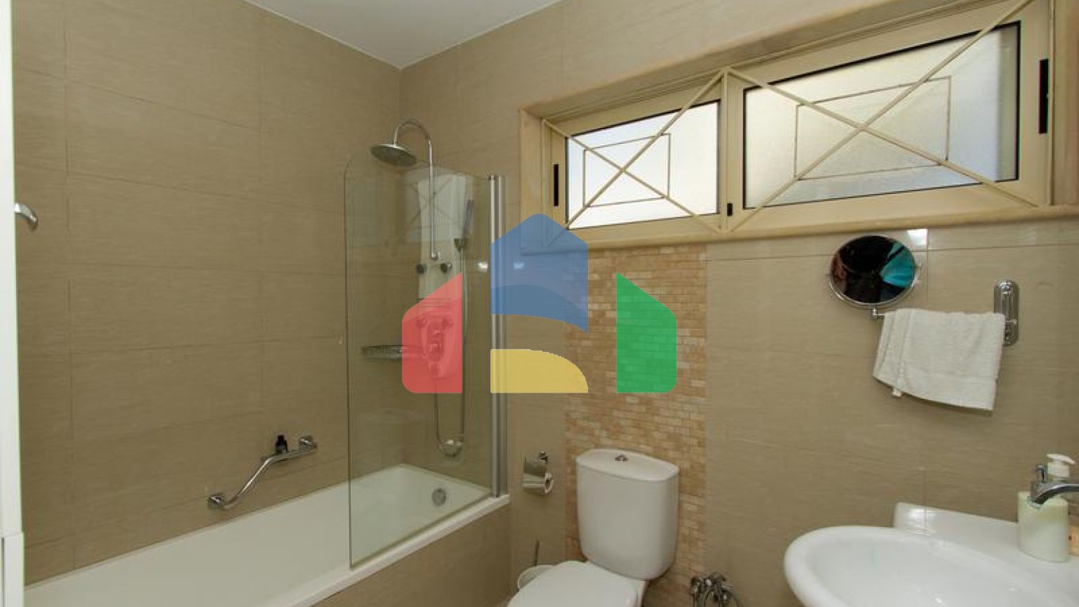 Продаж - Вілла 500 m² В Лимассоле