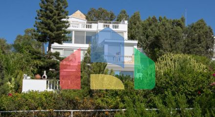 Продаж - Вілла 500 m² В Лимассоле