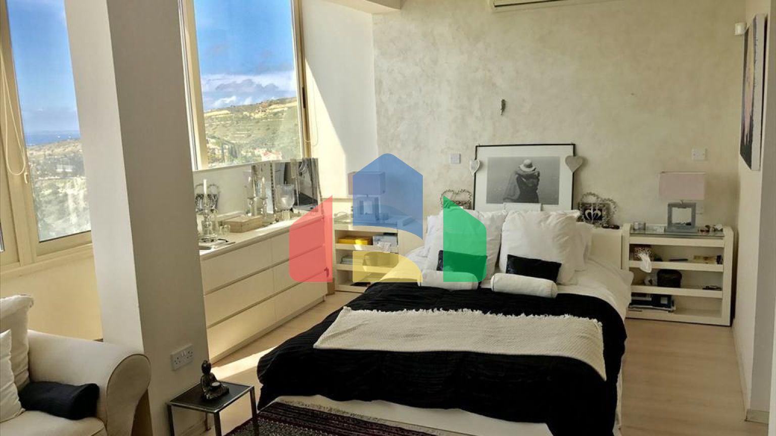 Продаж - Вілла 500 m² В Лимассоле