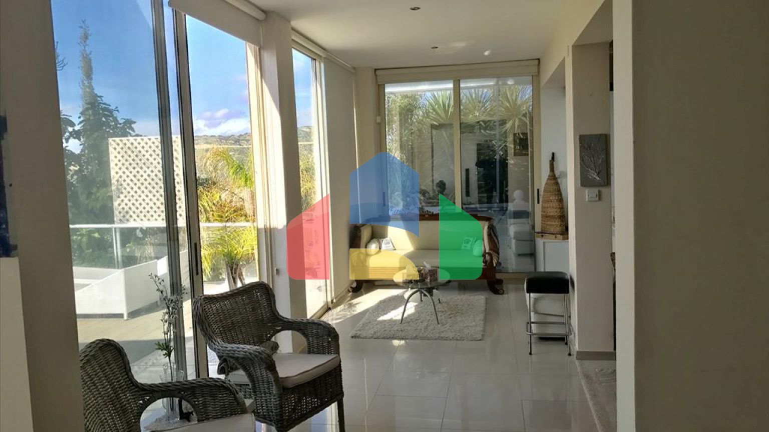 Продаж - Вілла 500 m² В Лимассоле