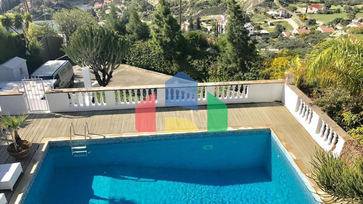 Продаж - Вілла 500 m² В Лимассоле