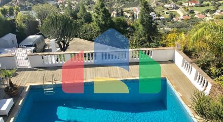 Продаж - Вілла 500 m² В Лимассоле