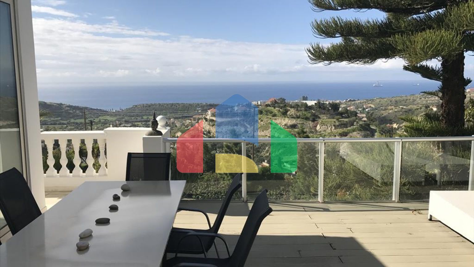 Продаж - Вілла 500 m² В Лимассоле