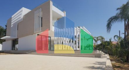 Продаж - Вілла 790 m² В Лимассоле