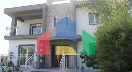 Продажа - Вилла 350 m² в Лимассоле