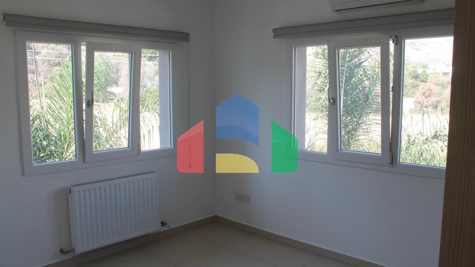 Продаж - Вілла 350 m² В Лимассоле