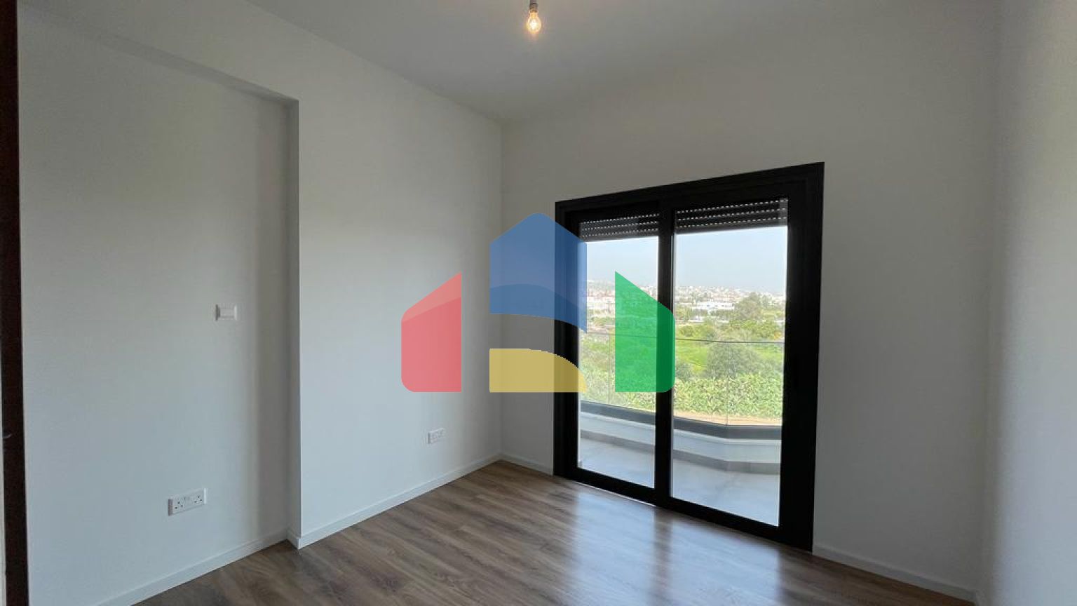 Продаж - Квартира 128 m² В Лимассоле