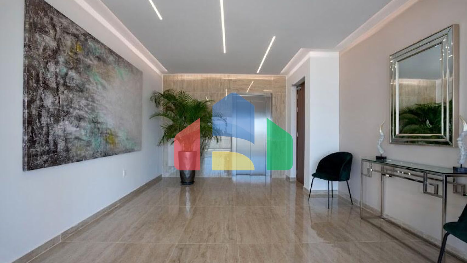 Продаж - Квартира 100 m² В Лимассоле