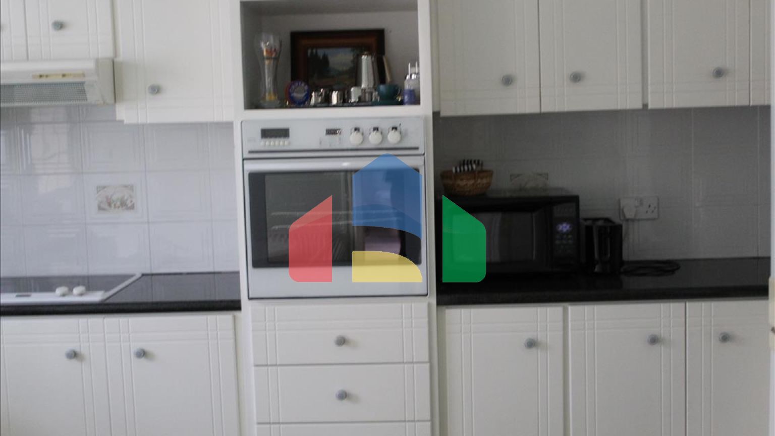 Продаж - Квартира 241 m² В Лимассоле