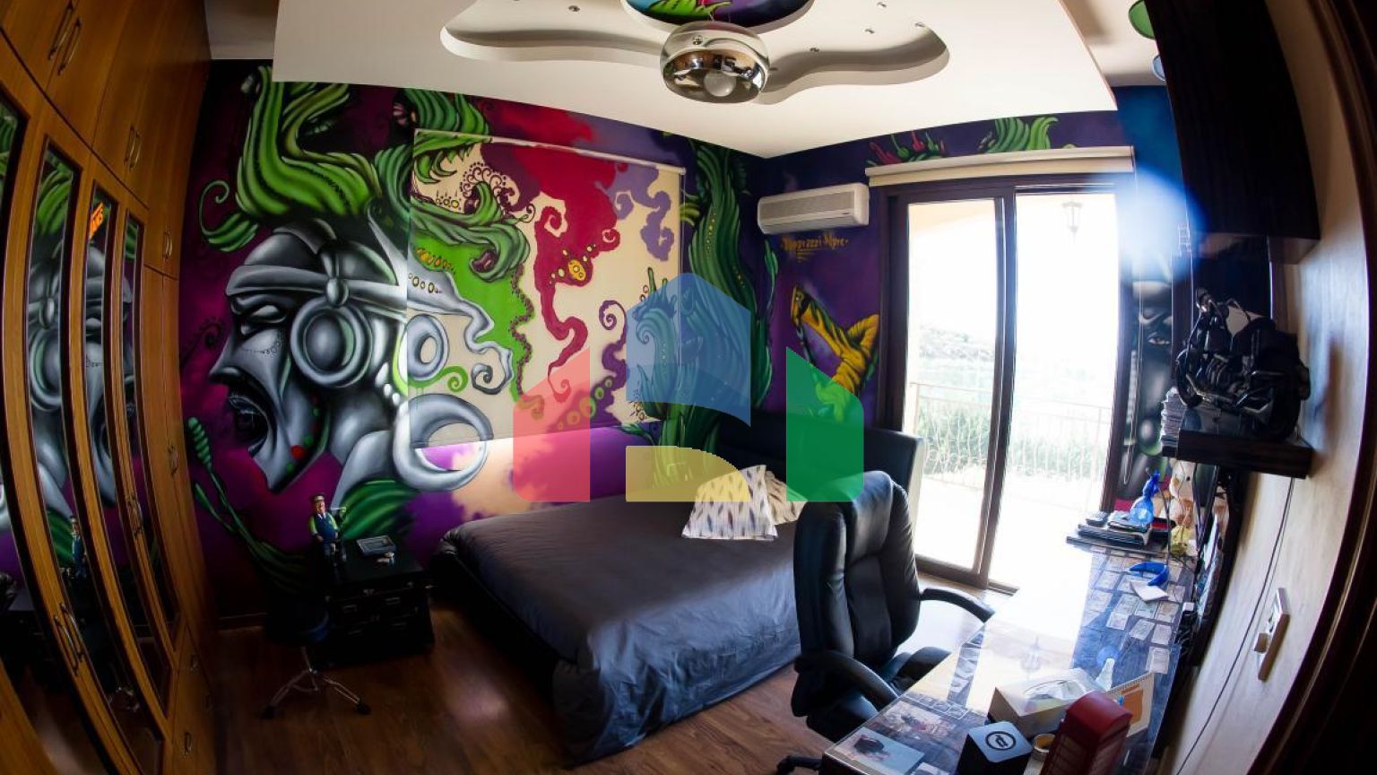 Продаж - Вілла 600 m² В Лимассоле