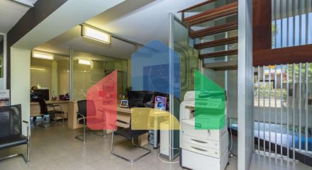 Продажа - Бизнес 153 m² в Лимассоле