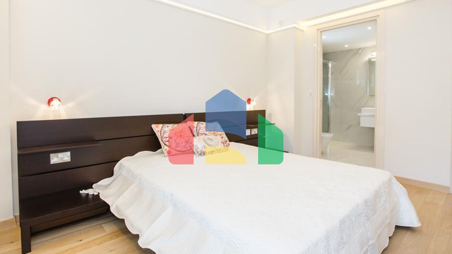 Продаж - Квартира 125 m² В Лимассоле