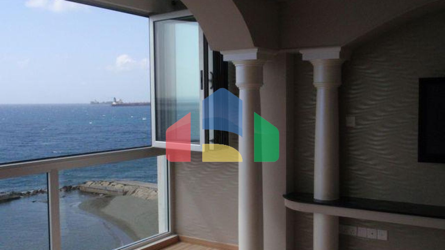 Продаж - Квартира 140 m² В Лимассоле