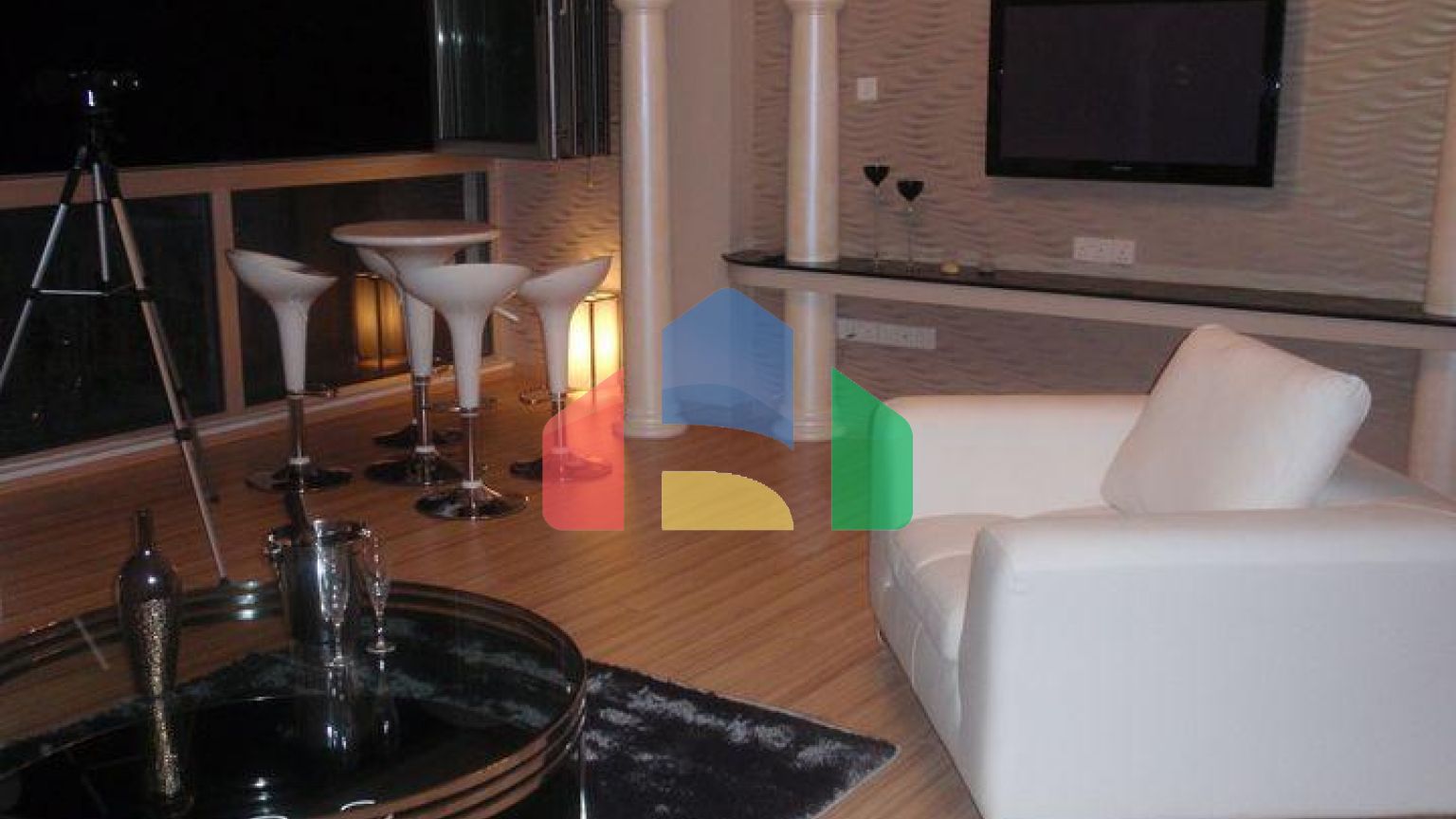 Продаж - Квартира 140 m² В Лимассоле