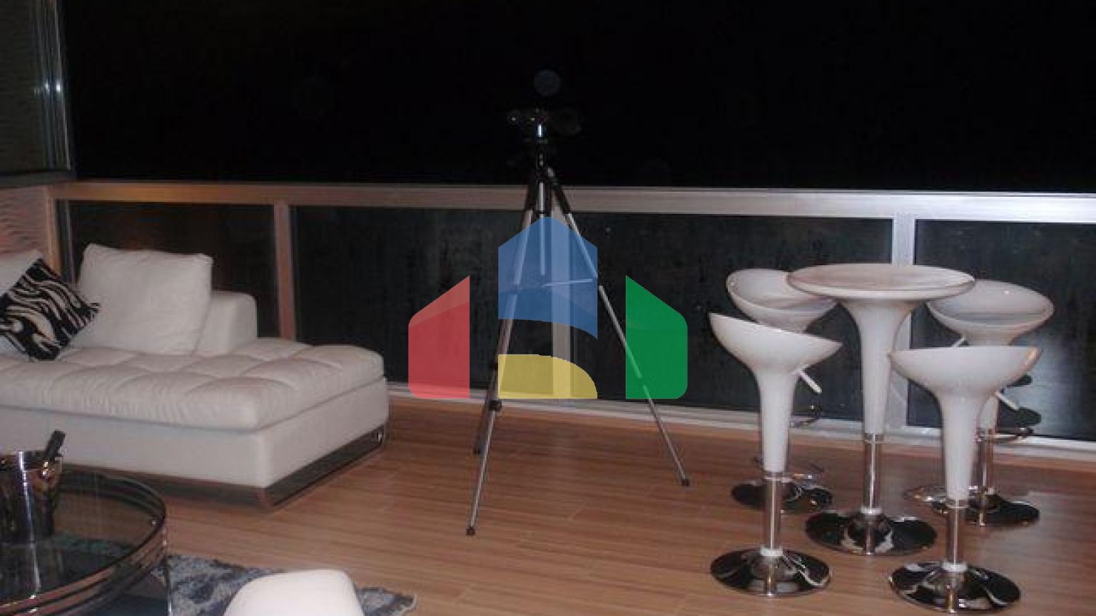 Продаж - Квартира 140 m² В Лимассоле