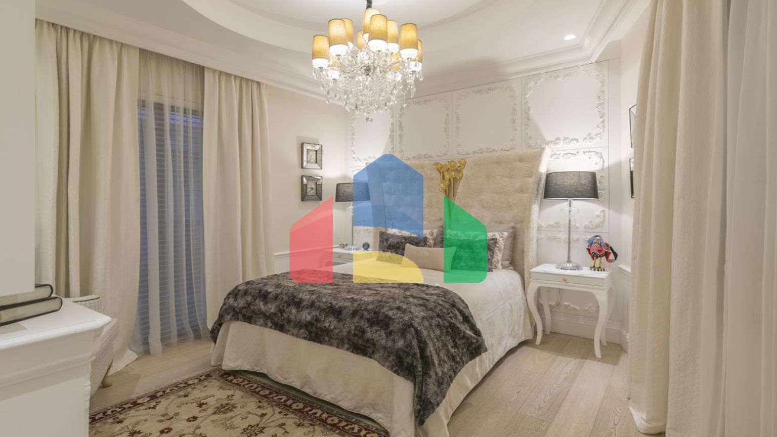 Продаж - Котедж 246 m² В Лимассоле