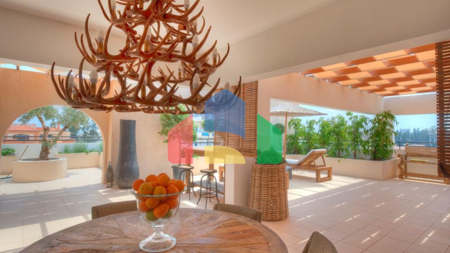 Продаж - Квартира 132 m² В Лимассоле