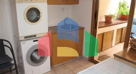 Продаж - Вілла 180 m² В Лимассоле