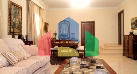 Продаж - Вілла 320 m² В Лимассоле