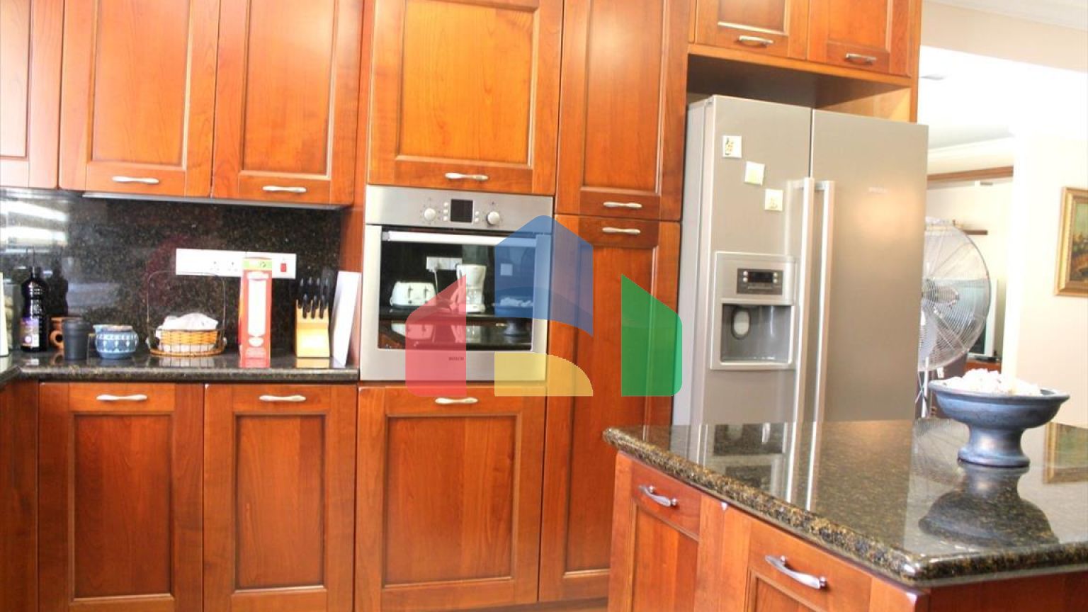 Продаж - Вілла 320 m² В Лимассоле