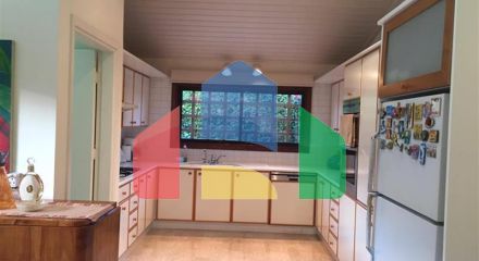 Продаж - Вілла 450 m² В Лимассоле