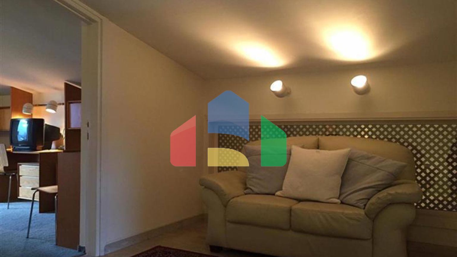 Продаж - Вілла 450 m² В Лимассоле