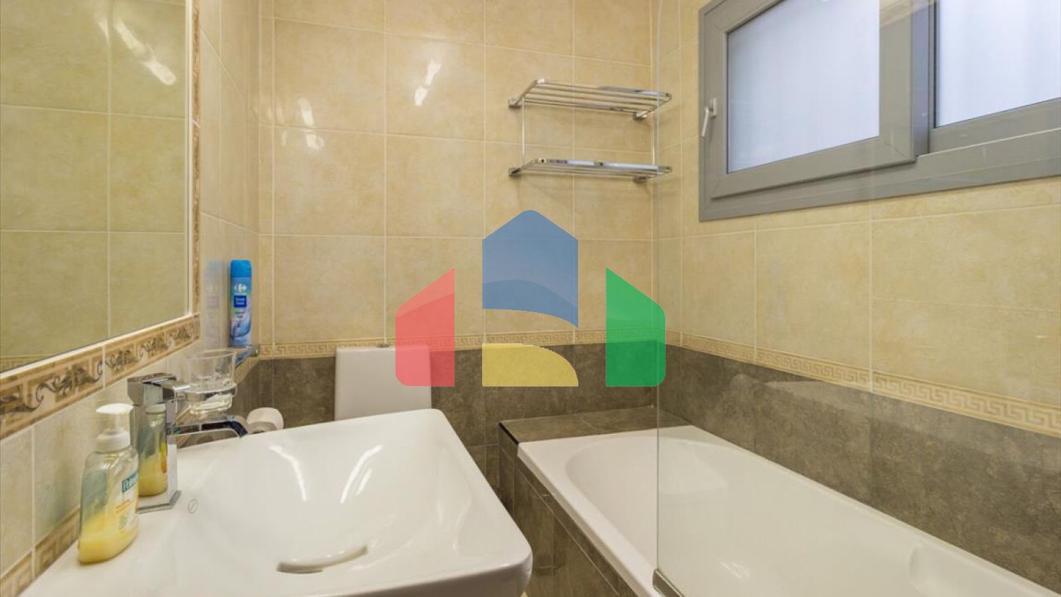 Продаж - Вілла 246 m² В Лимассоле