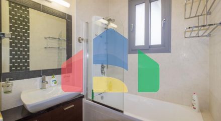 Продаж - Вілла 246 m² В Лимассоле