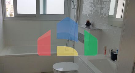 Продаж - Квартира 200 m² В Лимассоле
