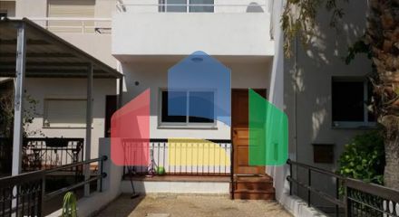 Продаж - Таунхаус 106 m² В Лимассоле