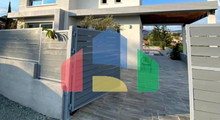 For Sale - Villa 155 m² in Limassol