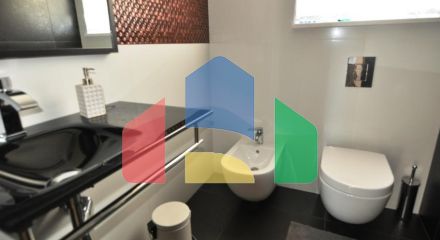 Продаж - Вілла 616 m² В Лимассоле