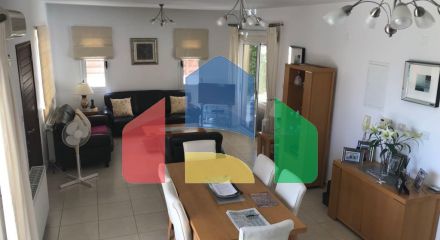 Продаж - Вілла 155 m² В Лимассоле