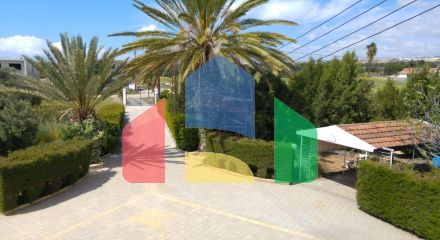 For Sale - Villa 470 m² in Limassol