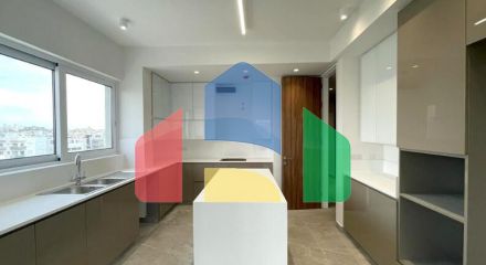 Продаж - Квартира 304 m² В Лимассоле