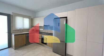 Продаж - Квартира 100 m² В Лимассоле
