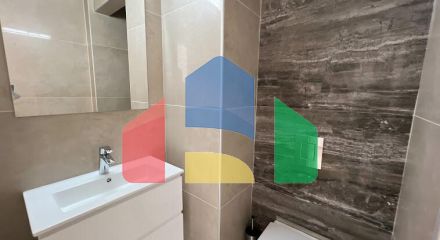 Продаж - Квартира 100 m² В Лимассоле