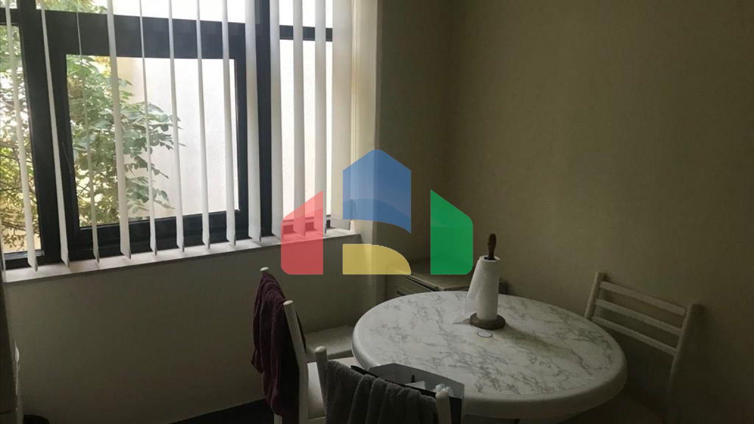 Продаж - Бізнес 203 m² В Лимассоле